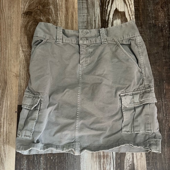 Womens Old Navy Gray Cargo Skirt - Picture 1 of 5